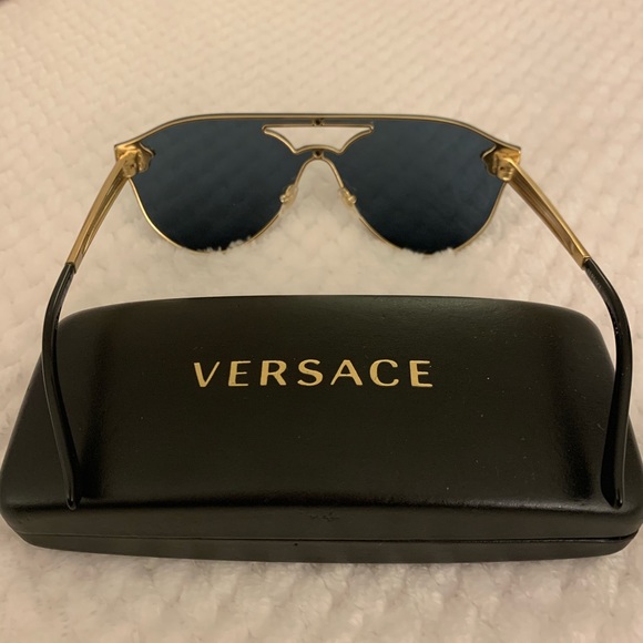VERSACE sunglasses - Picture 3 of 11